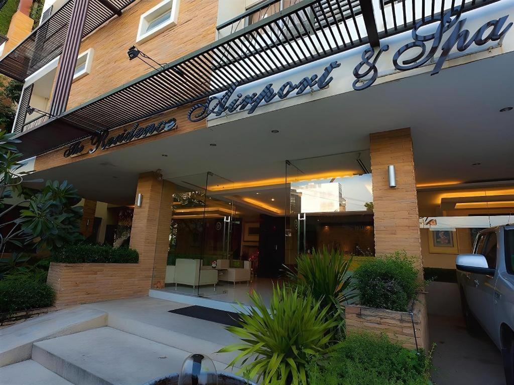 Hotel The Airport & Bangkok
