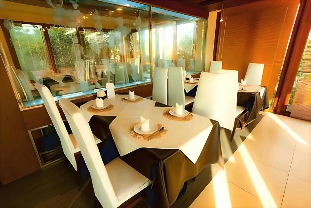The Airport & 3* Bangkok