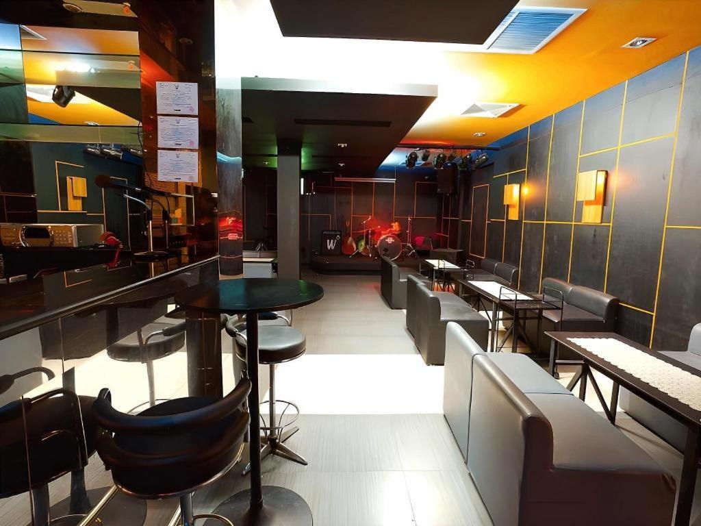 The Airport & 3* Bangkok