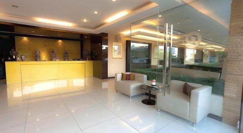 The Airport & 3* Bangkok